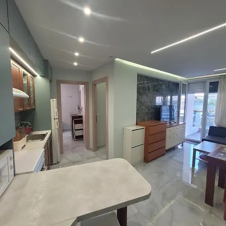 Modern, Spacious By The Sea Daire