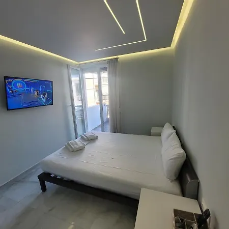 Modern, Spacious By The Sea